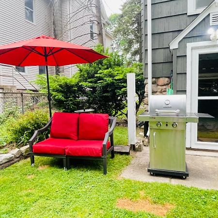 Delightful 2Br Apartment With Balcony - 15 Min From Mohegan Sun- Foxwoods Casinos & Mystic New London Exterior photo